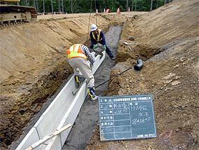 排水構造物工～Ｕ型側溝